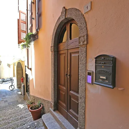 Salita Plinio 1